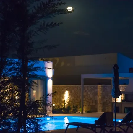 Sweet Villa